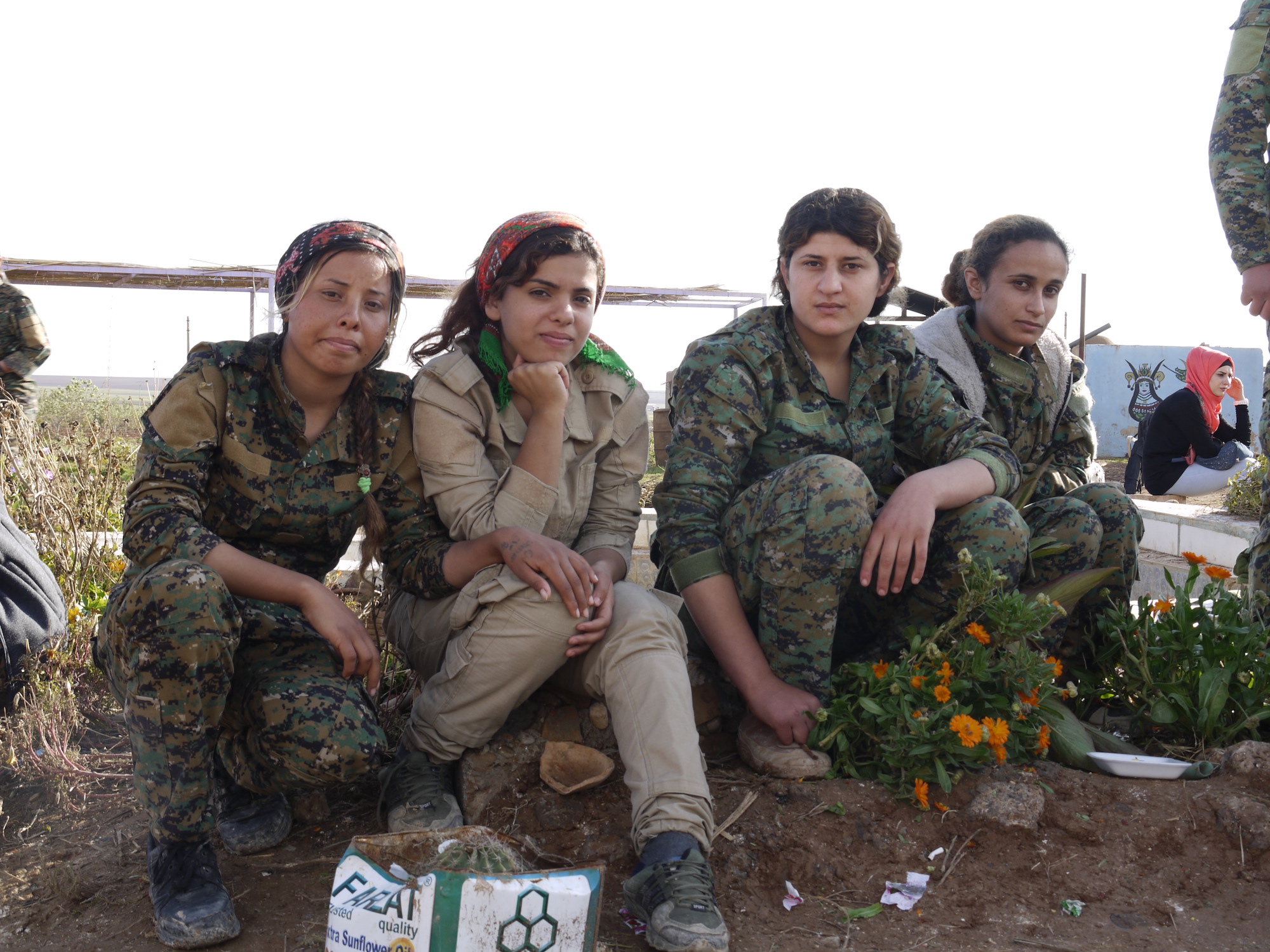 Kämpferinnen der Frauenverteidigungseinheiten YPJ